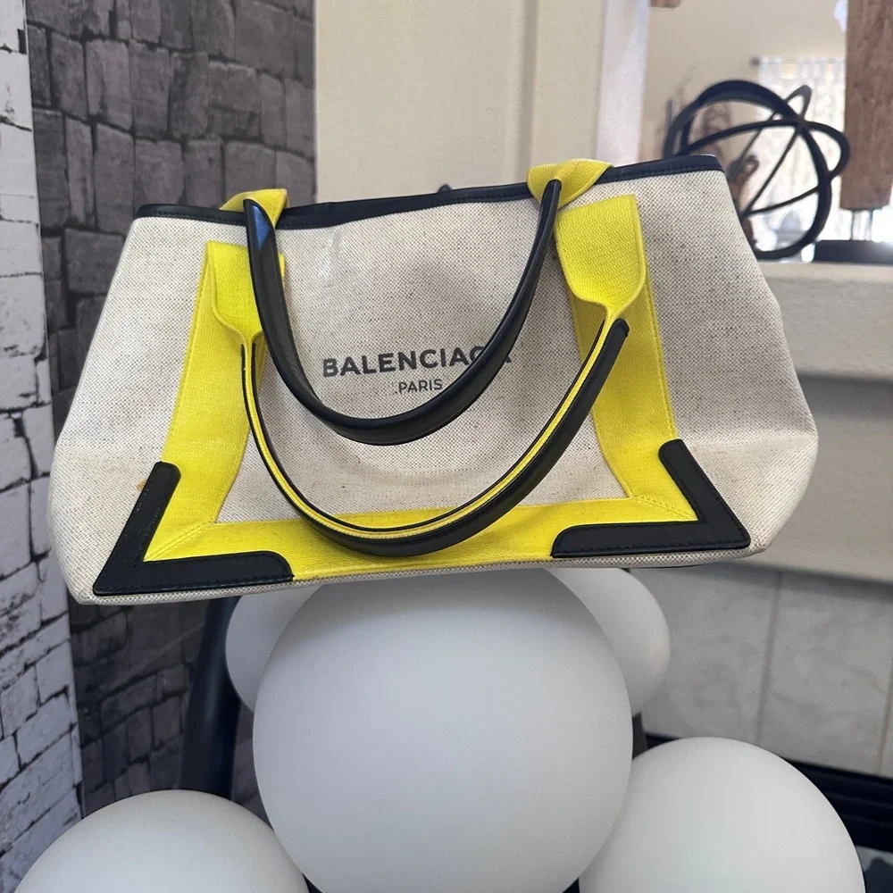 Balenciaga Beige and Yellow Tote - Picture 5 of 16